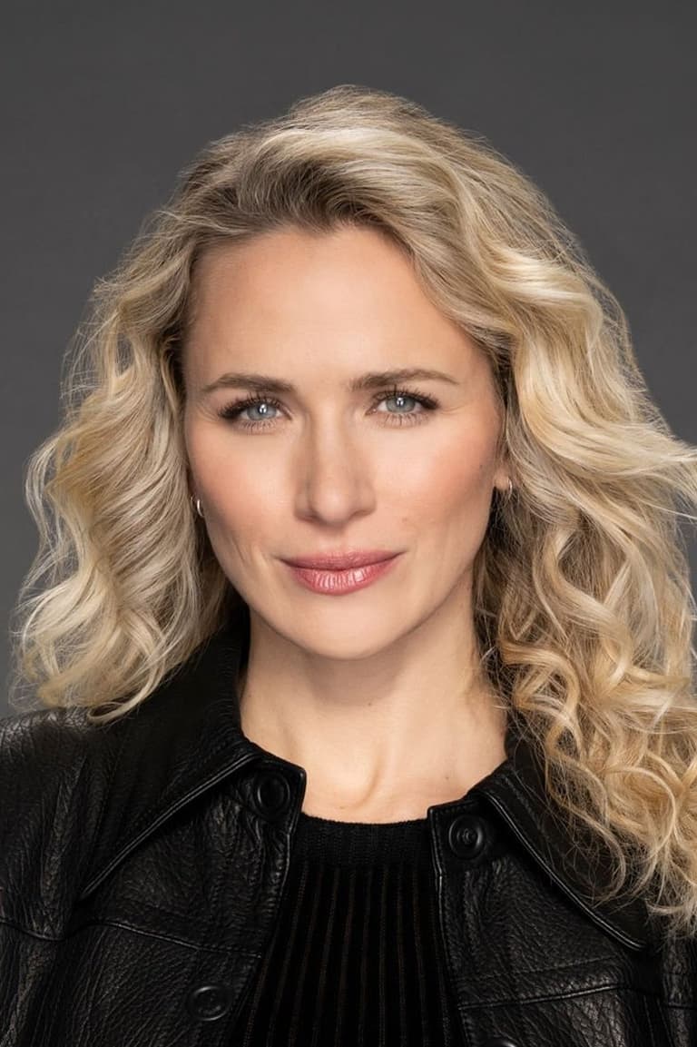 Actor Shantel VanSanten