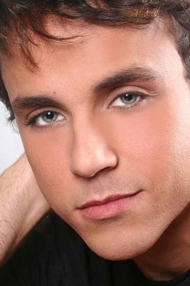 Actor Paulo Vilela