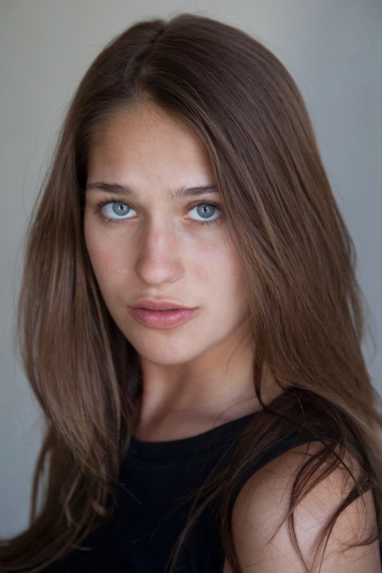 Actor Lola Kirke