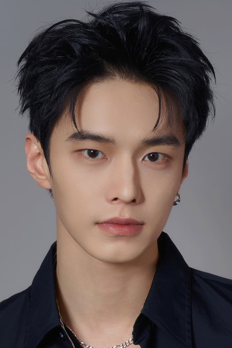 Actor 何与