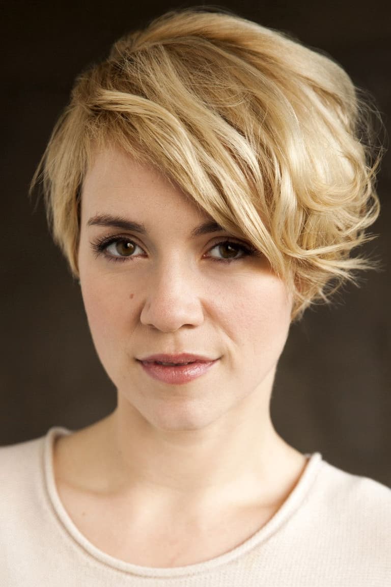 Actor Alice Wetterlund