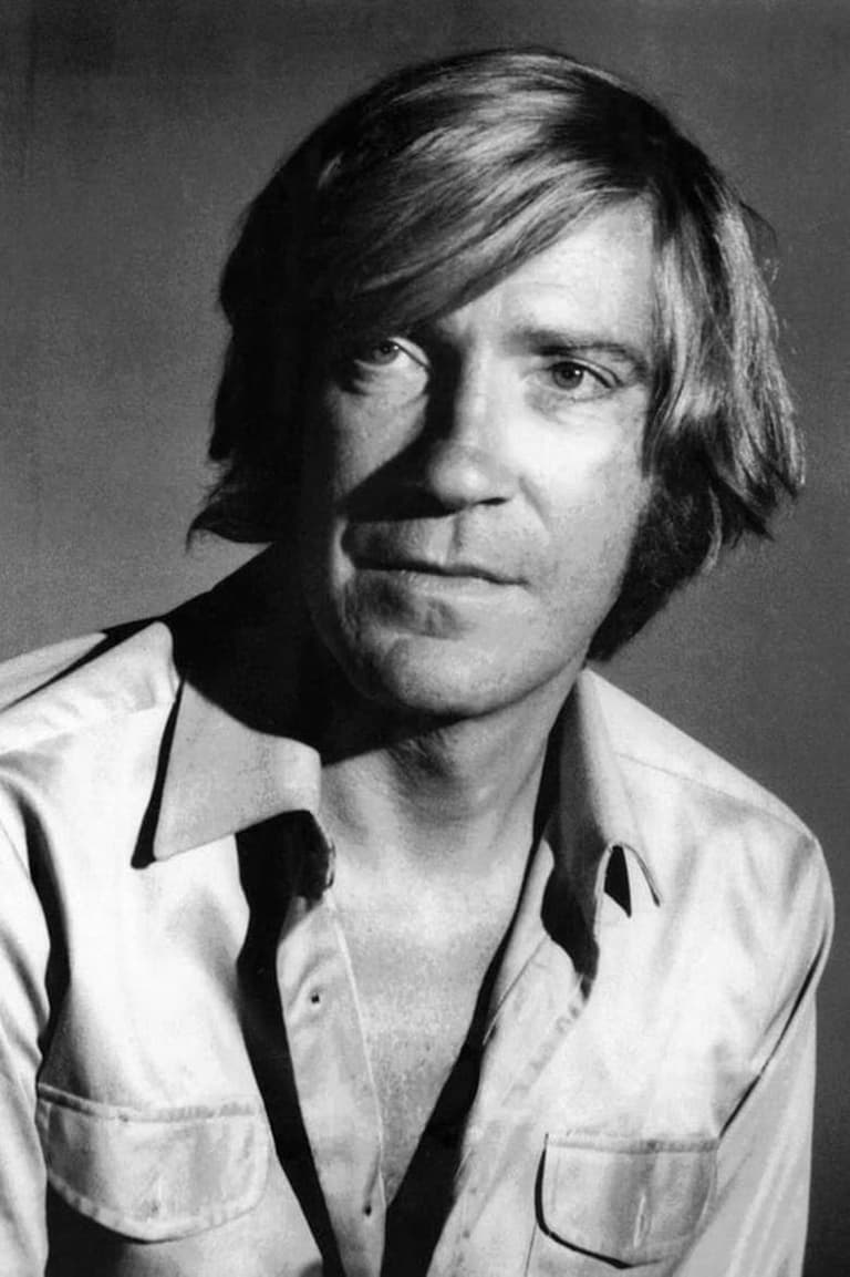 Actor David Warner