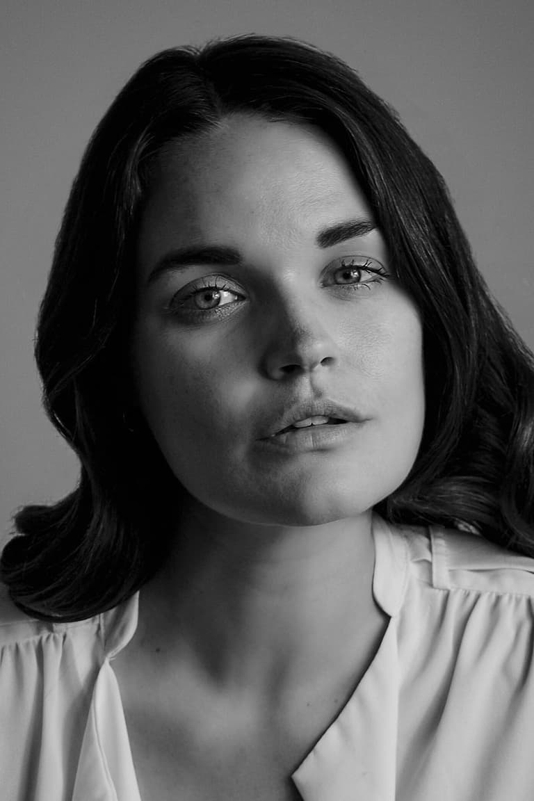 Actor Laura Winter