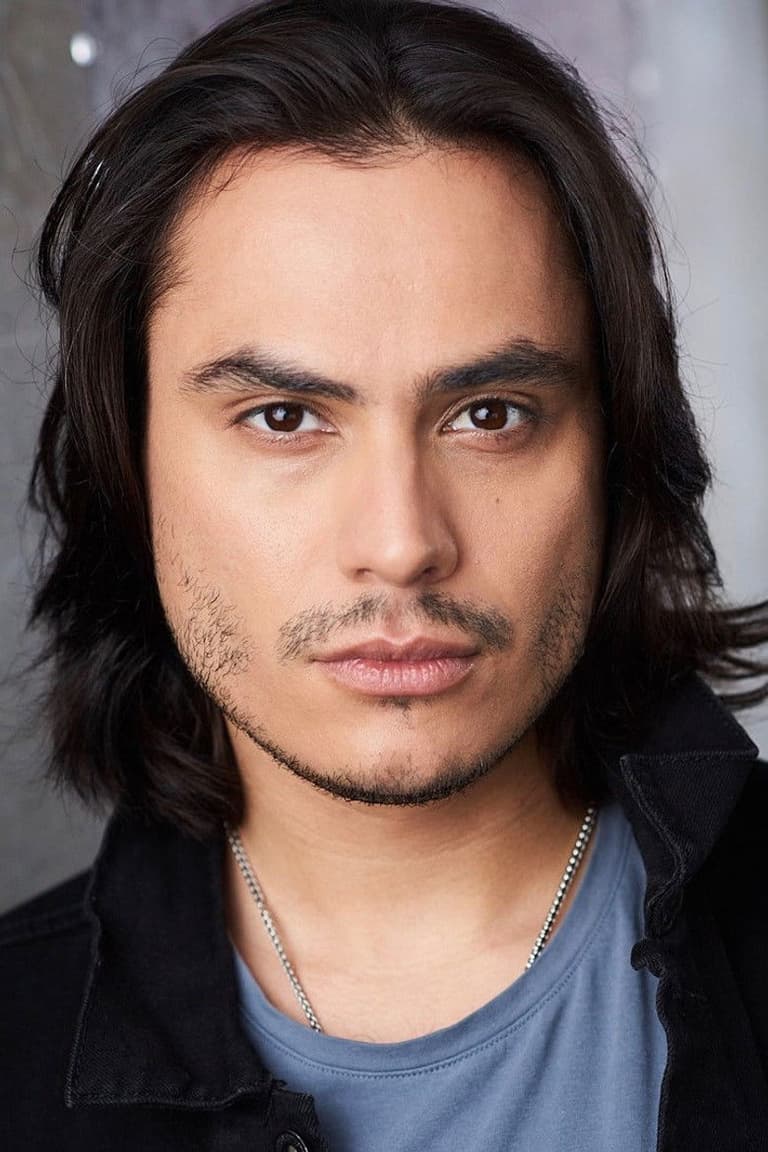 Actor Kiowa Gordon