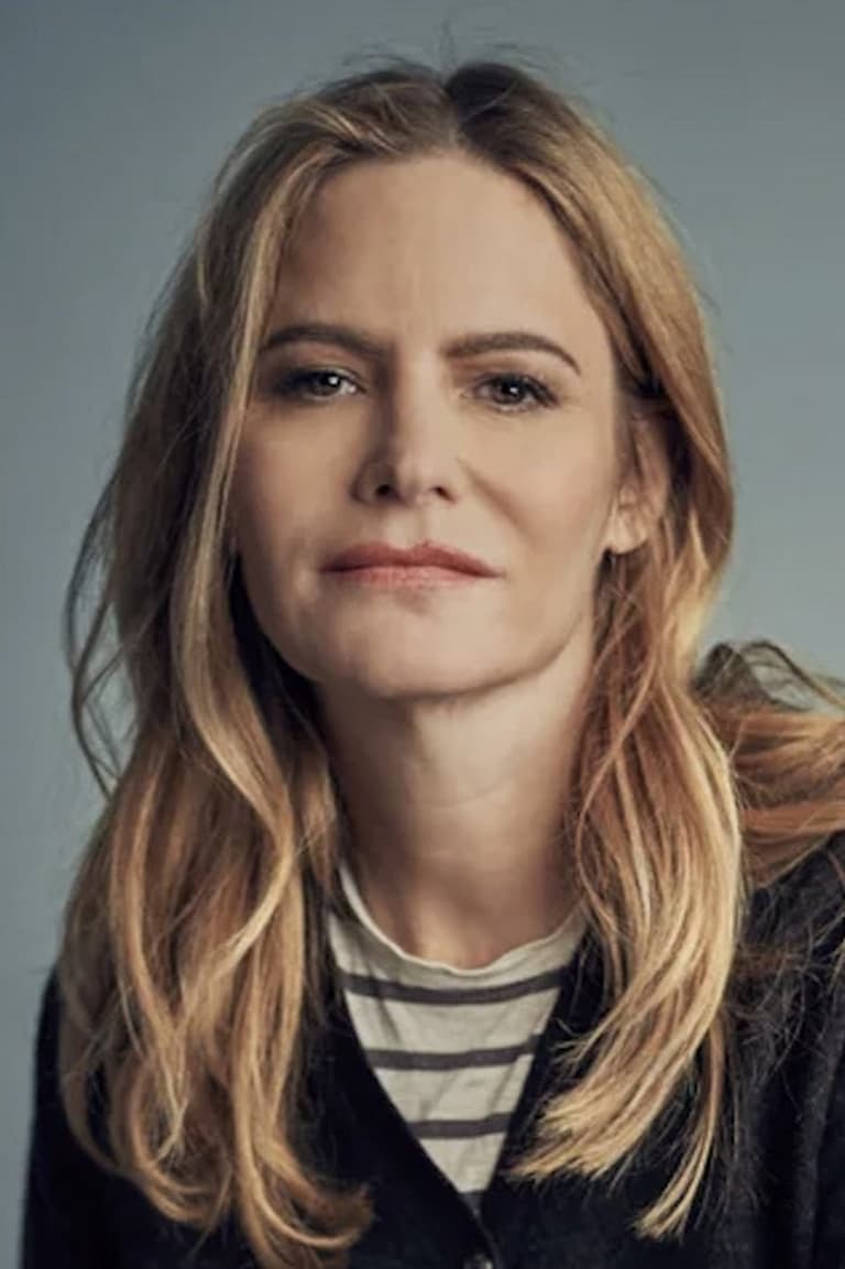 Actor Jennifer Jason Leigh