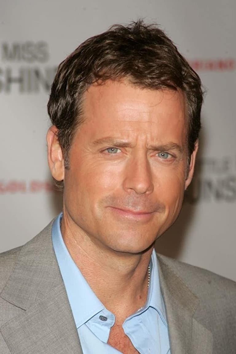 Actor Greg Kinnear