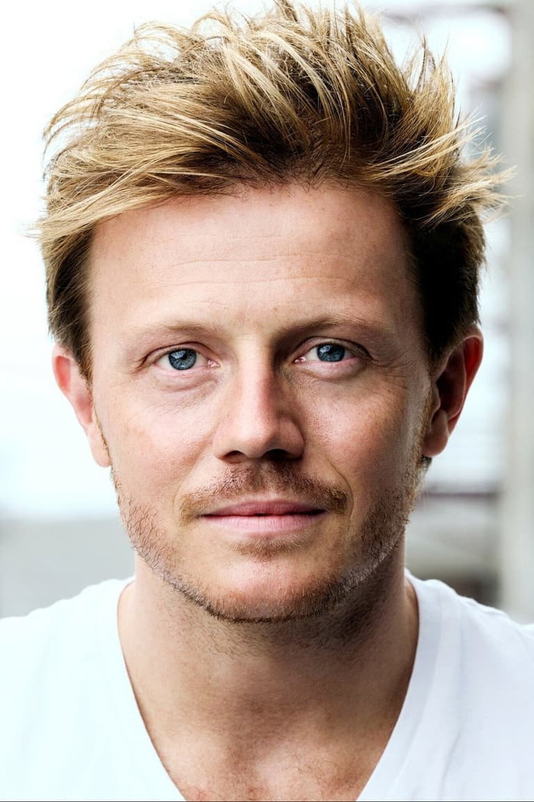 Actor Zachary Garred