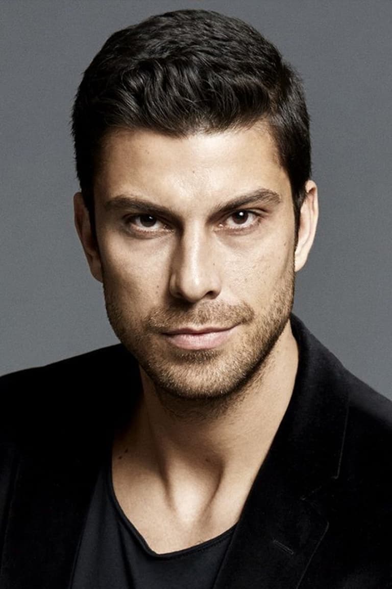 Actor Armağan Oğuz