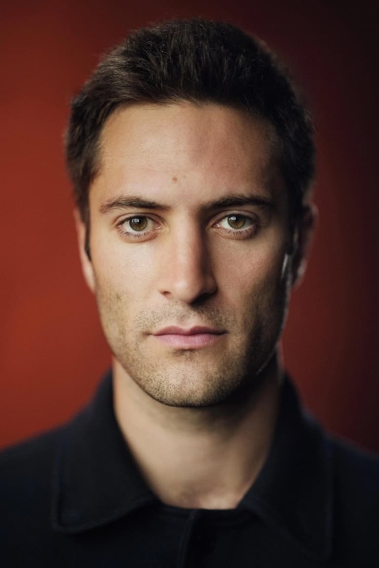 Actor Arty Froushan