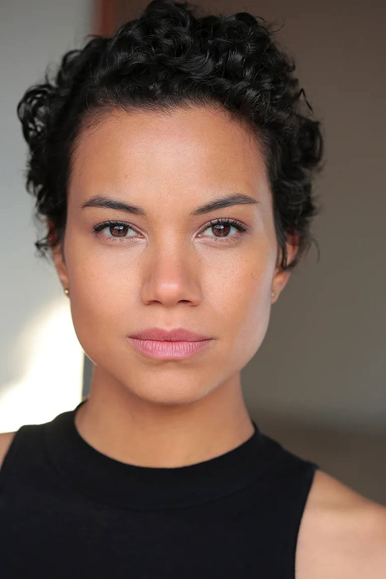 Actor Michele Weaver