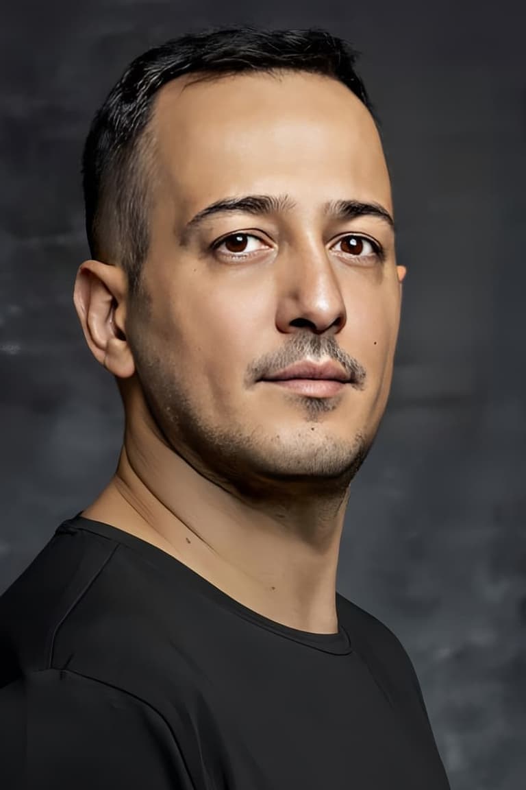 Actor Sarp Apak