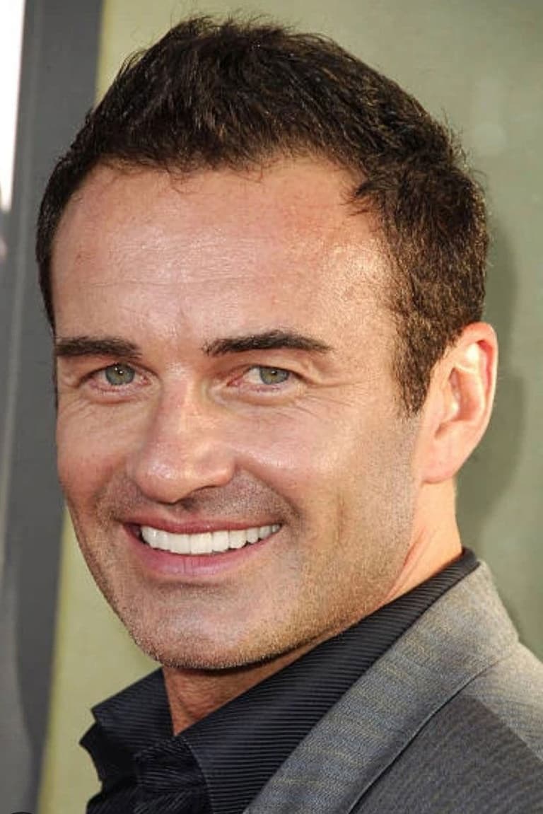 Actor Julian McMahon